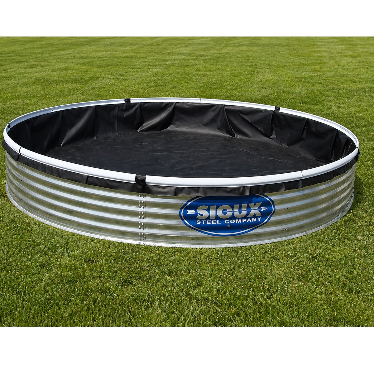 How to Manage Water Levels in Bottomless Stock Tanks Year-Round