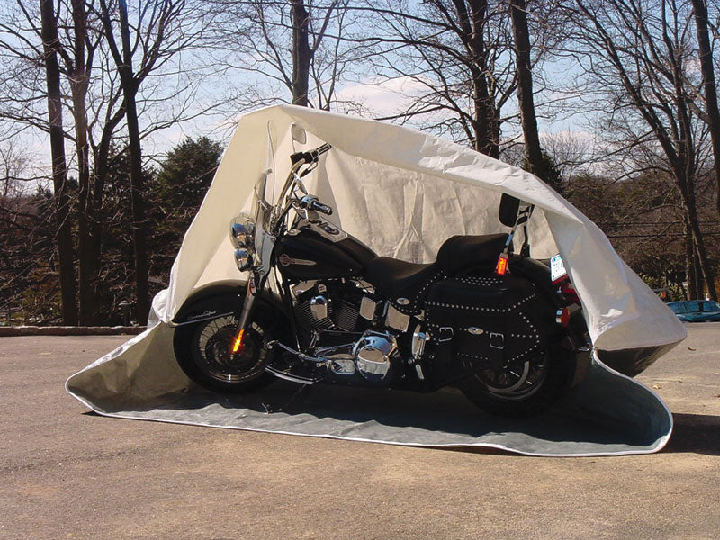 Cycle Pocket - 11' 9' Long x 7' 9' Wide
