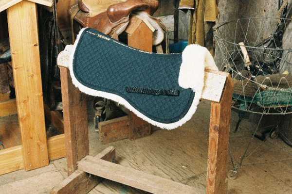 Pommel Roll - 19.75" seat