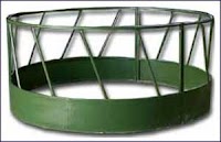 Round Bale Feeder with Skirt
