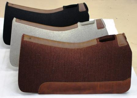 Saddle Pads, Cinches and Breast Collars for Horses