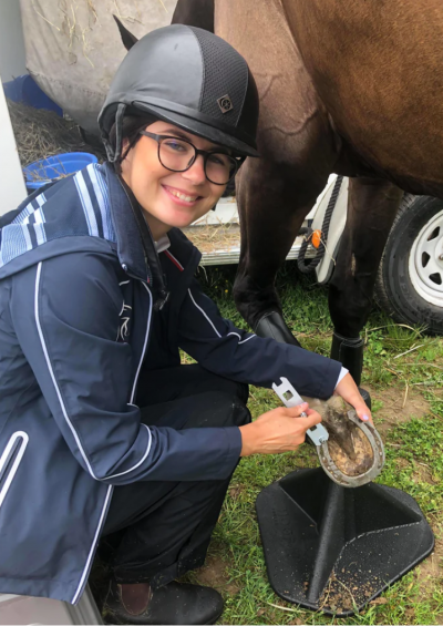 Hoof Stands: A Practical Tool for Farriers and Horse Owners