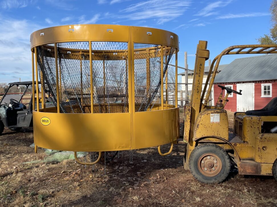 Suspended Bale Feeder