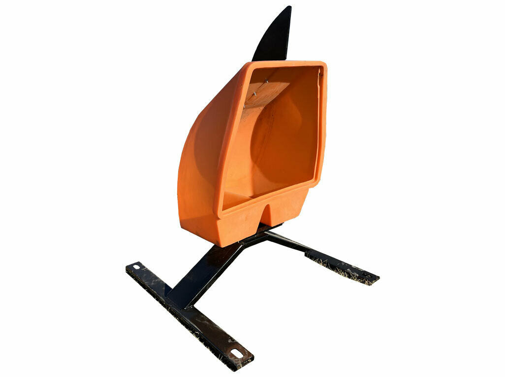 Mineral Feeder - Upright - Sioux Steel